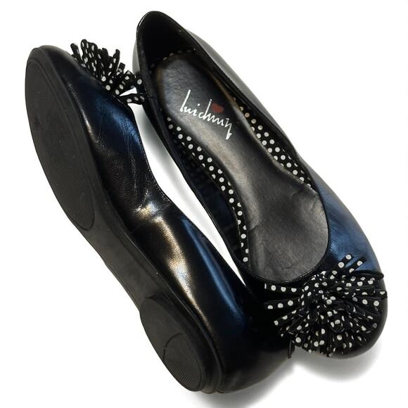 Luichiny Women's Ballet Flats Shoes Sz 6 Black Leather Preppy Polka Dot Pom Pom - Picture 1 of 11